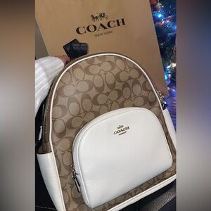 Women's Medium Coach Court Backpack In Signature Canvas